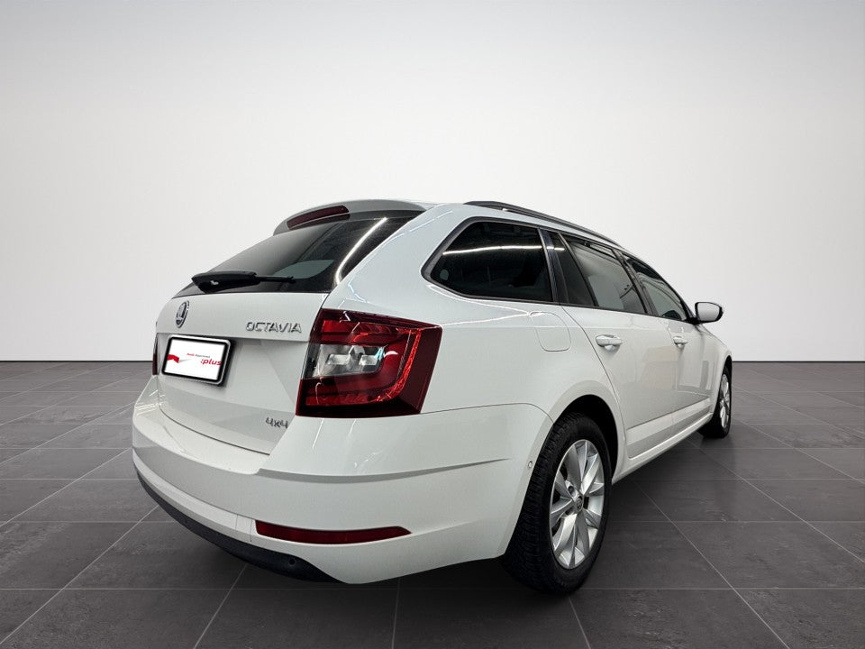 Skoda Octavia Combi 2.0 TDI 4x4 DSG