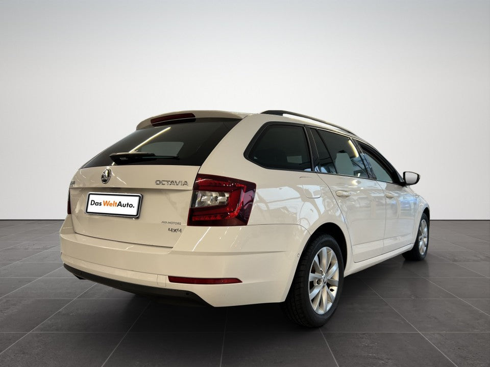 Skoda Octavia Combi 2.0 TDI 4x4 DSG