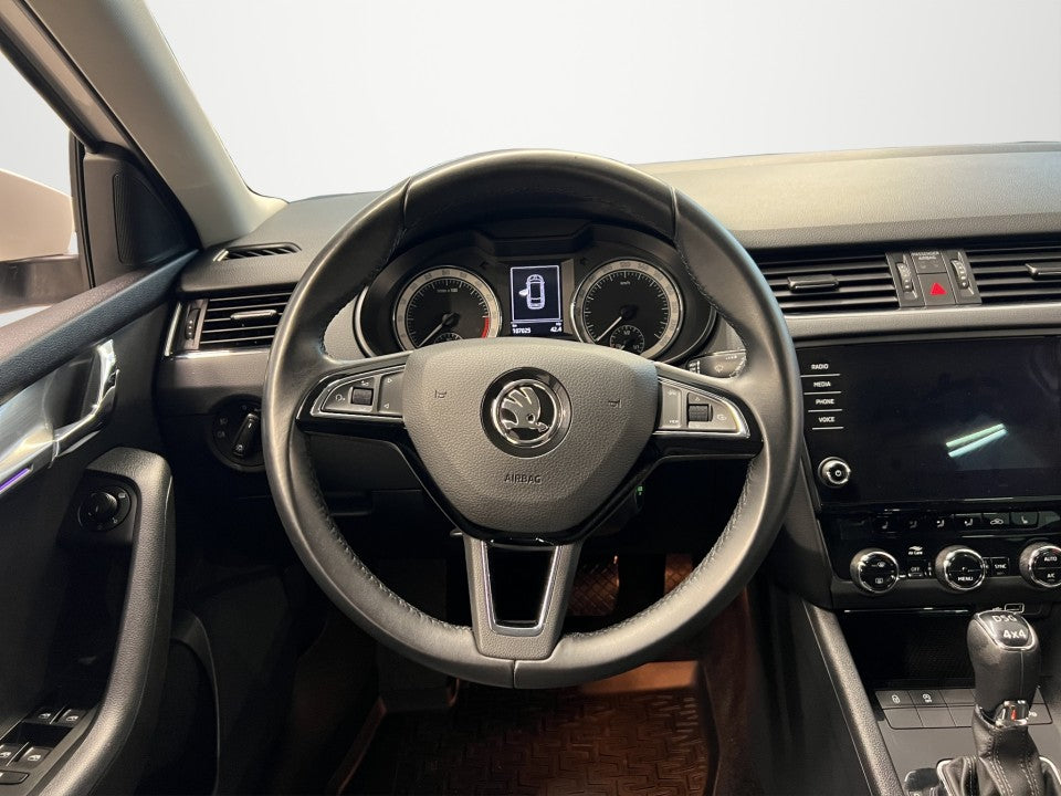 Skoda Octavia Combi 2.0 TDI 4x4 DSG