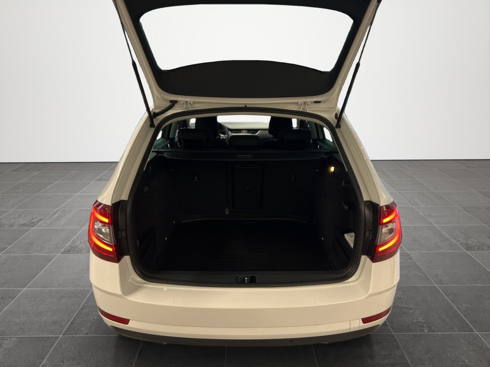 Skoda Octavia Combi 2.0 TDI 4x4 DSG