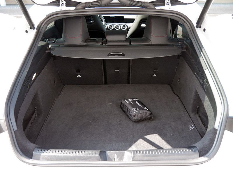 Mercedes-Benz CLA 250 4M SB - Samsaru's Car Outlet