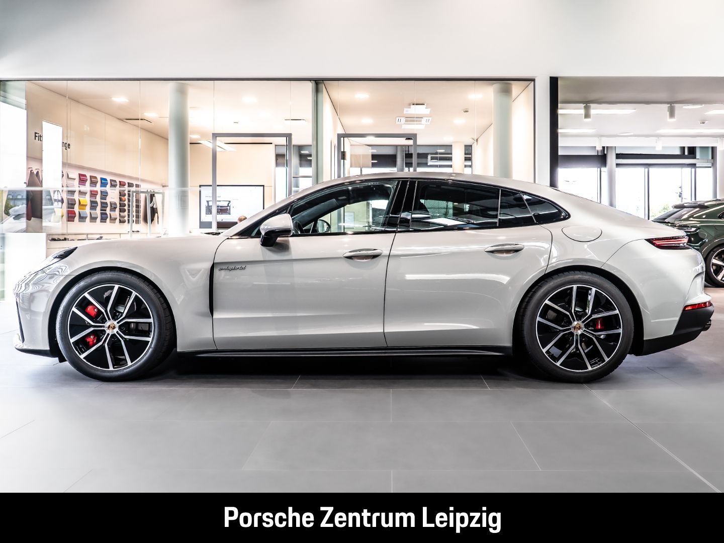 Porsche Panamera 4S E-Hybrid Sportabgas HA-Lenkung HUD