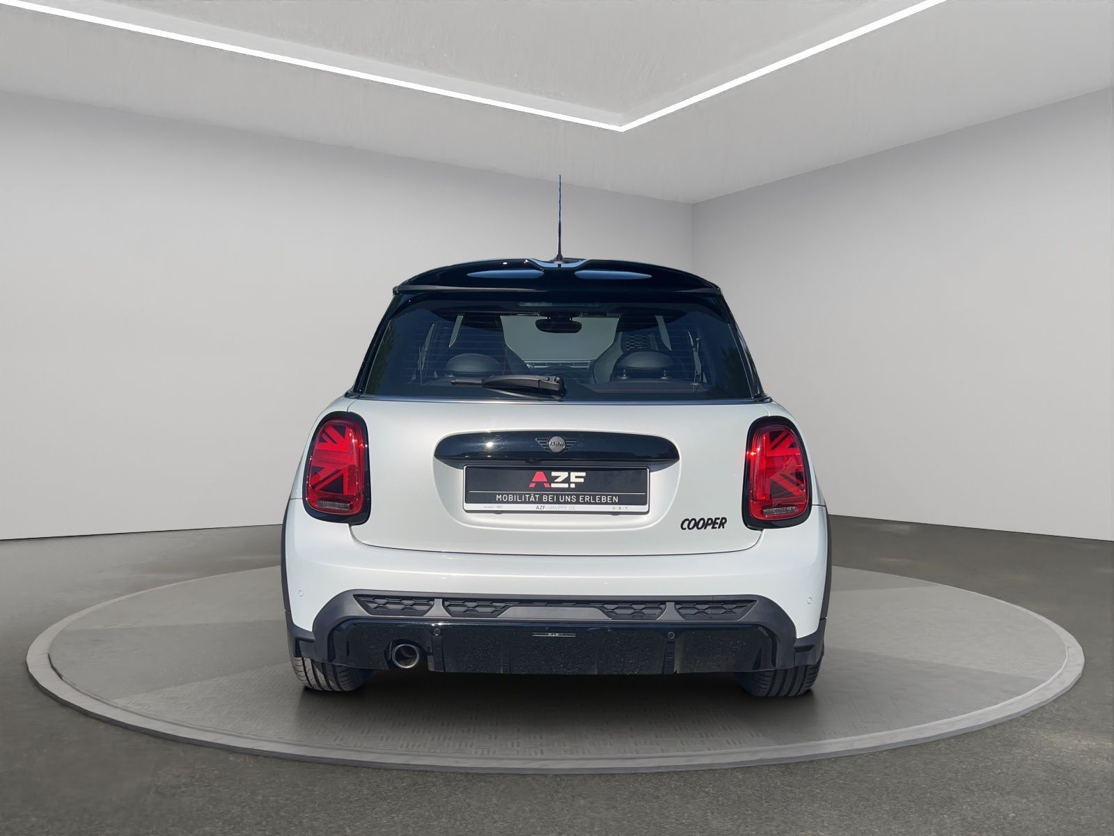 MINI Cooper Steptronic John Cooper Works Trim - Samsaru's Car Outlet