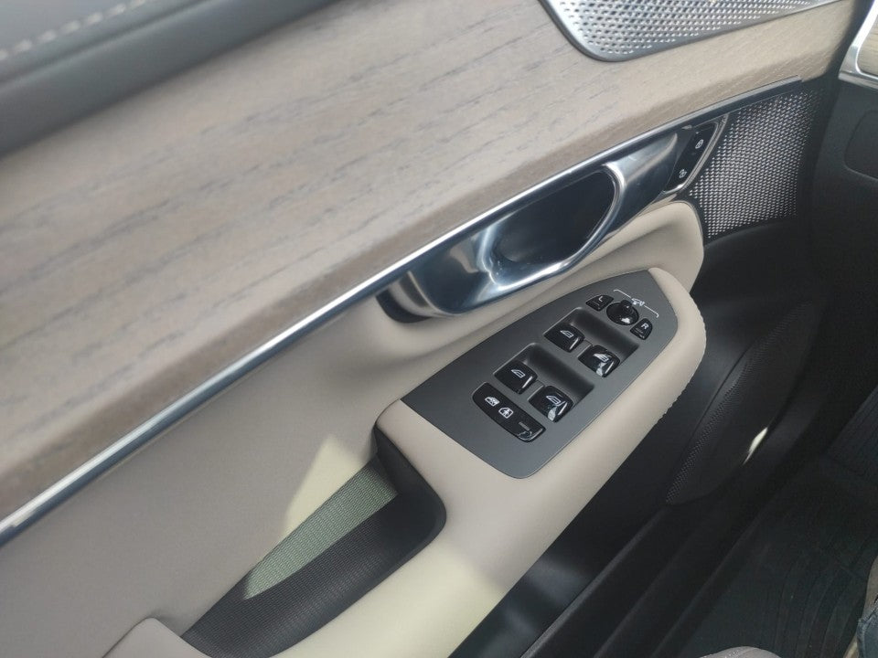 Volvo XC 90 Volvo XC90 T8 AWD PHEV Ultra Dark