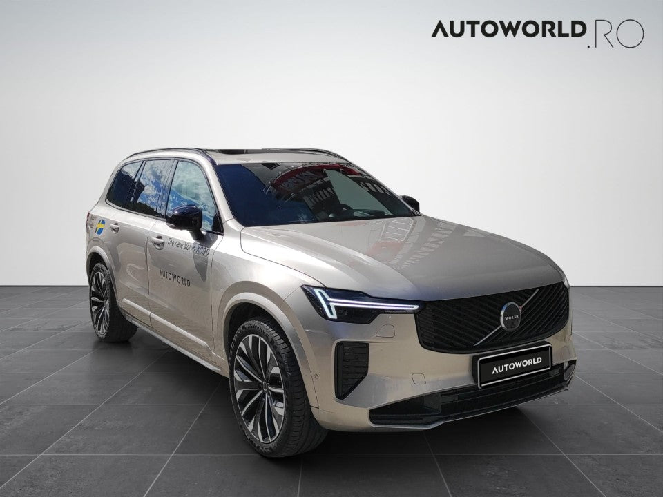Volvo XC 90 Volvo XC90 T8 AWD PHEV Ultra Dark