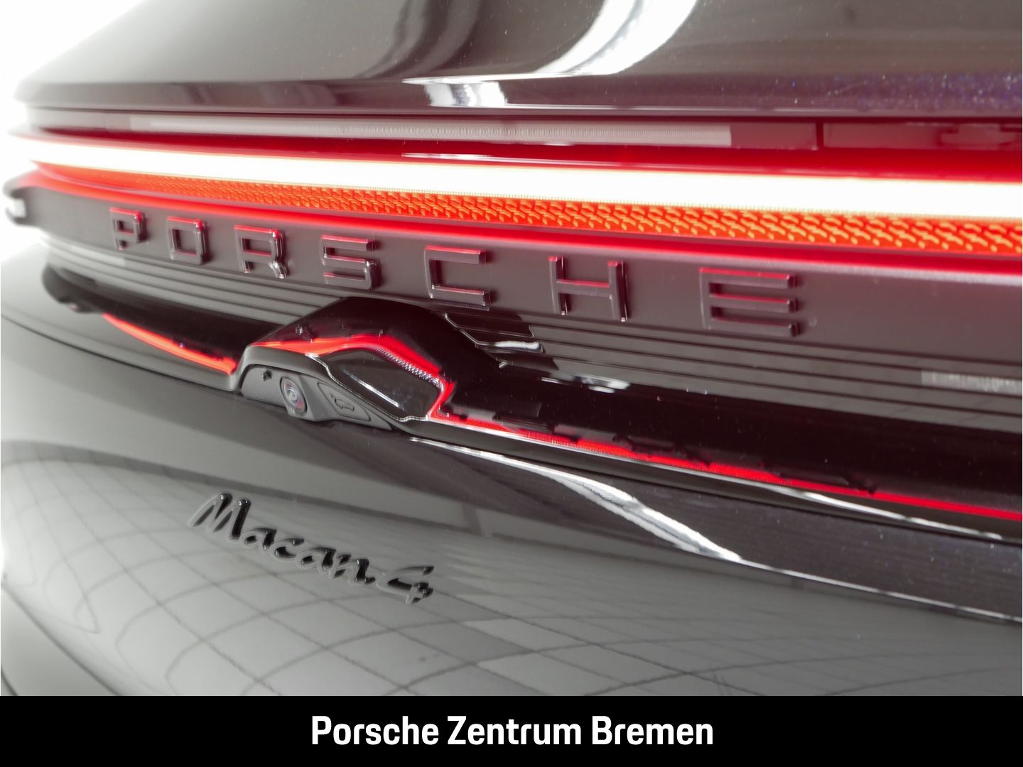 Porsche Macan 4 Sportpaket - Samsaru's Car Outlet