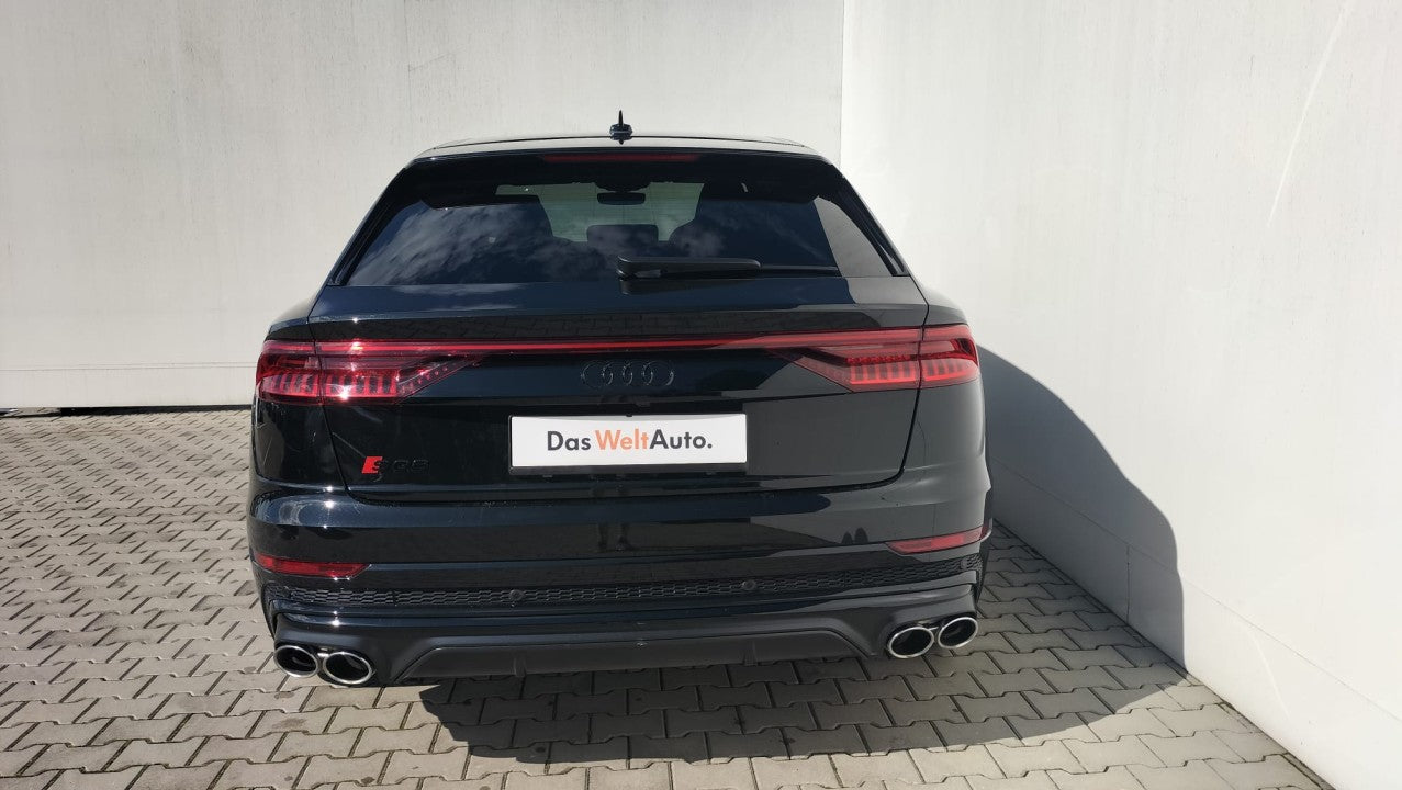 Audi SQ8