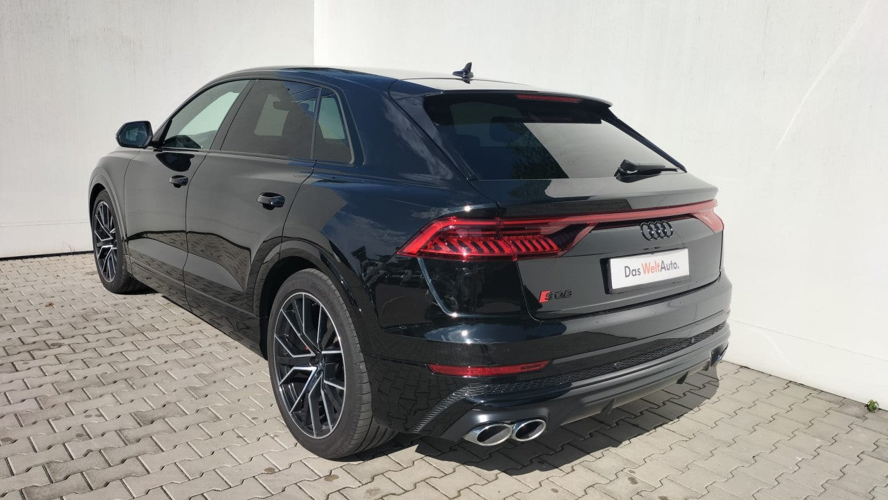 Audi SQ8