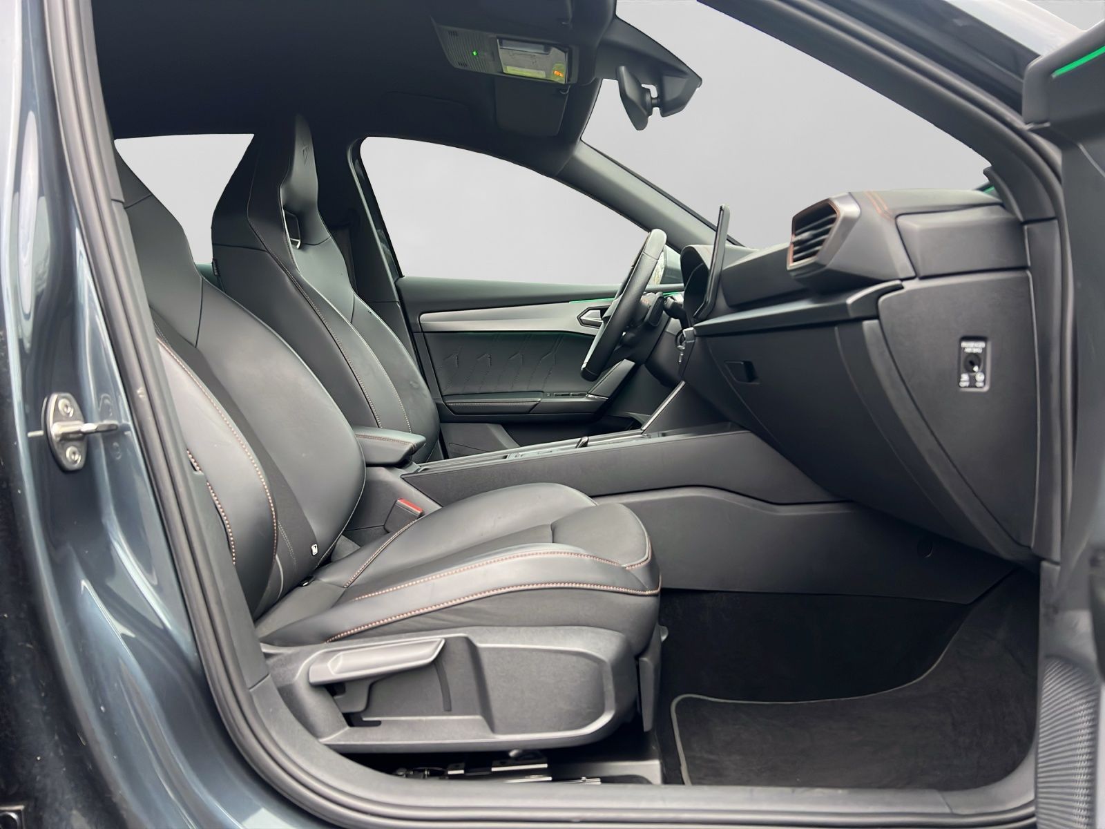 Cupra Formentor 1.4 eHybrid VZ KAMERA LM19 AHK