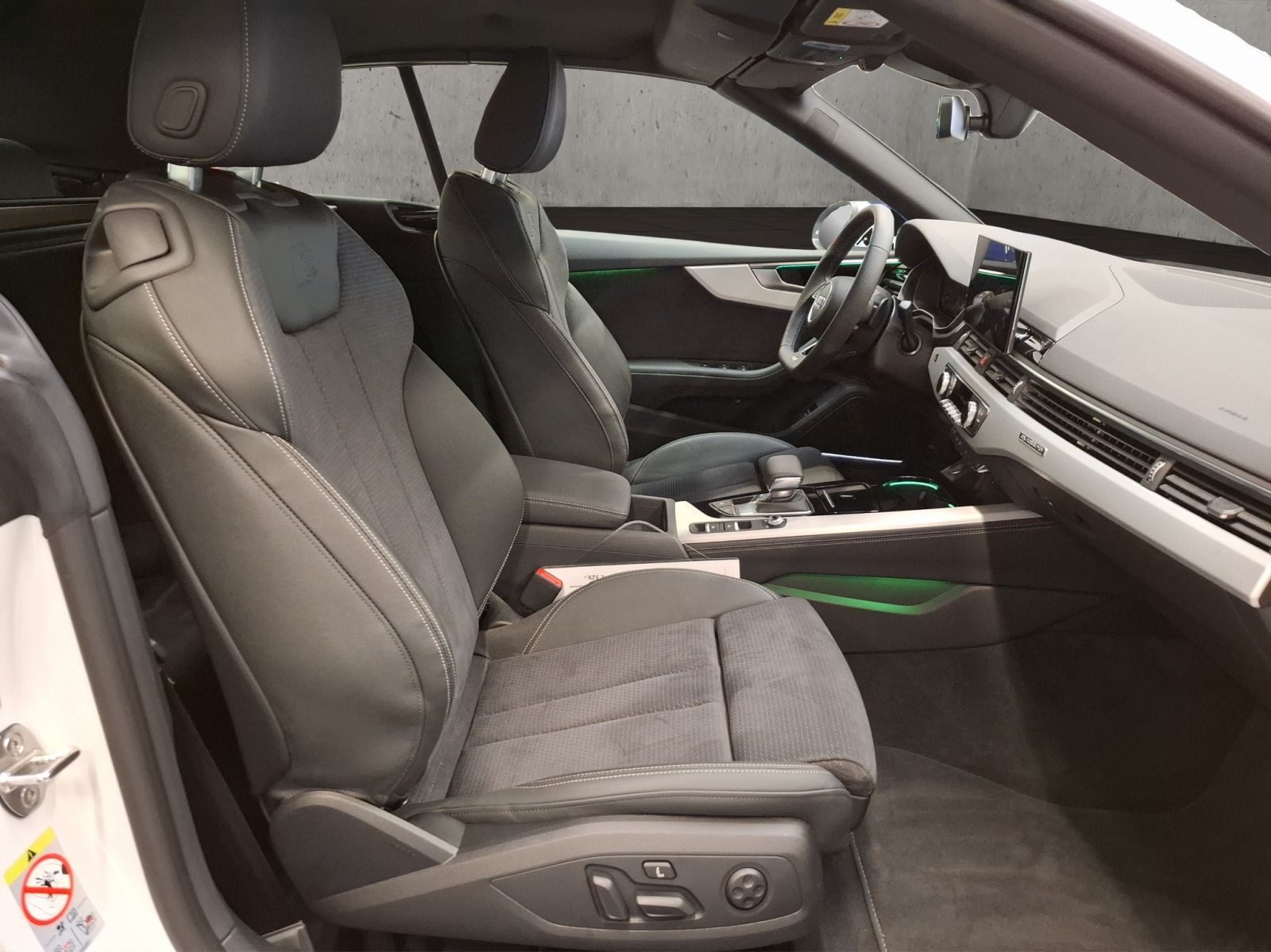 Audi A5 Cabriolet S line 40 TFSI quattro 150(204) kW(