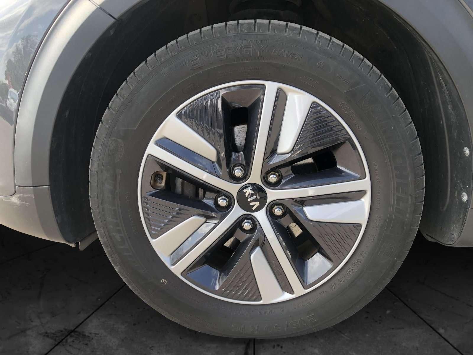Kia Niro Edition 7 1.6 HEV DCT - Samsaru's Car Outlet