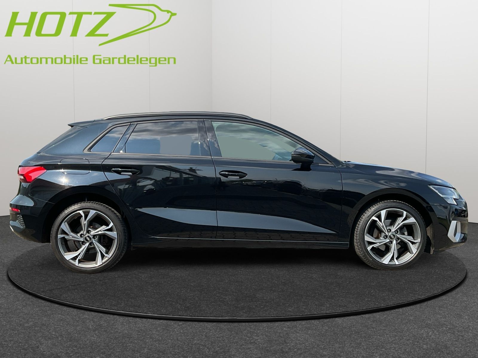 Audi A3 Sportback 35 TFSI advanced S-Line - Samsaru's Car Outlet