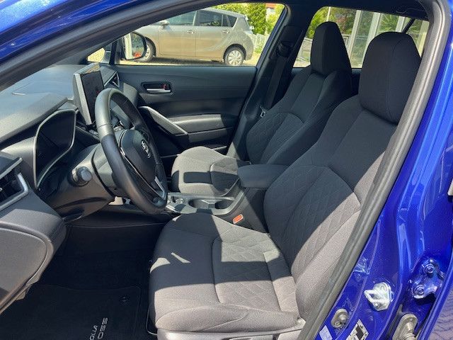 Toyota Corolla Cross Hybrid - Samsaru's Car Outlet