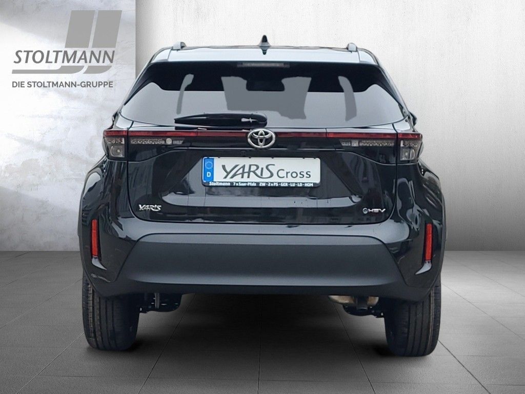 Toyota Yaris Cross Hybrid 130 1.5 VVT-i Black & White