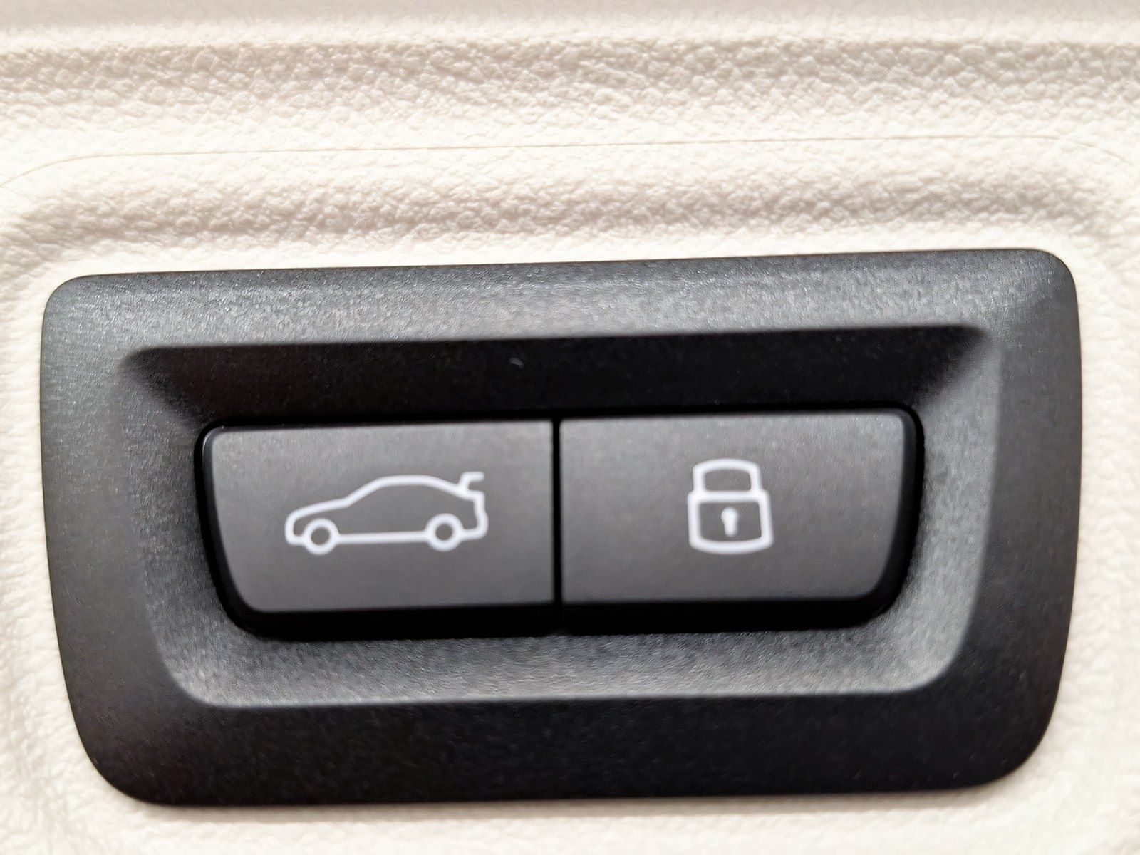 BMW 318i Touring LiveCockpitProf Kamera Driv.Assist