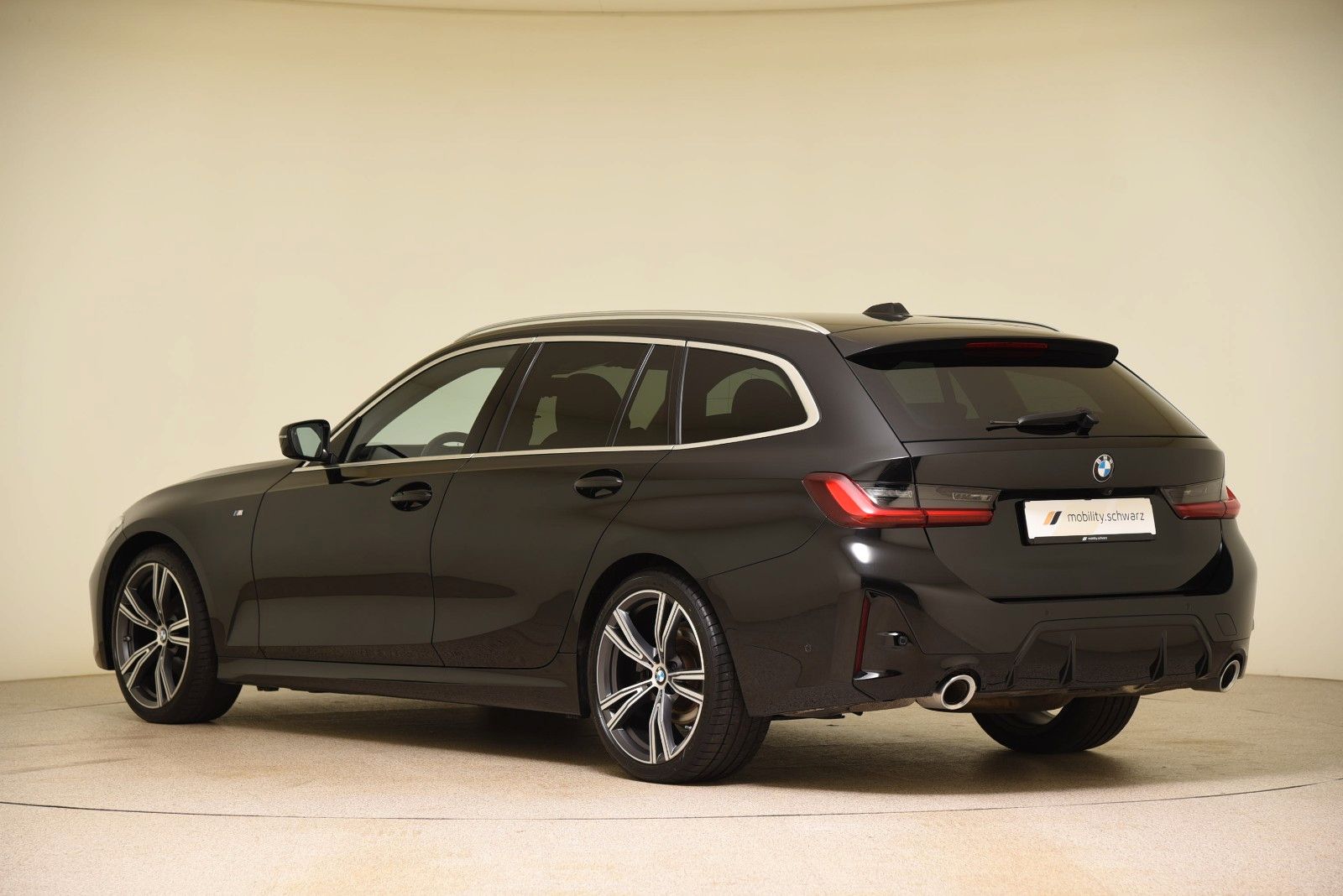 BMW 320d Touring xDrive M Sport ACC LED HUD H&K AHK