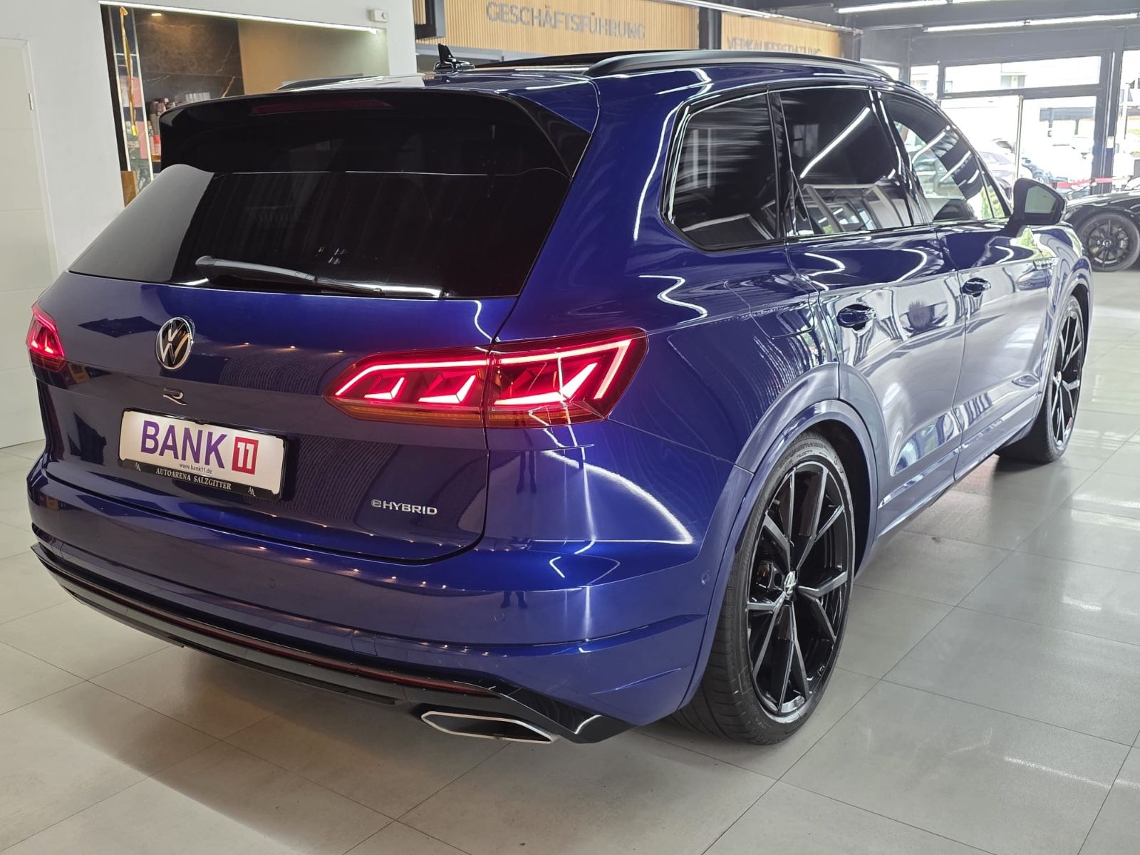 Volkswagen Touareg R 4M eHybrid*PANO*HuD*MATRIX-LED*AHK*