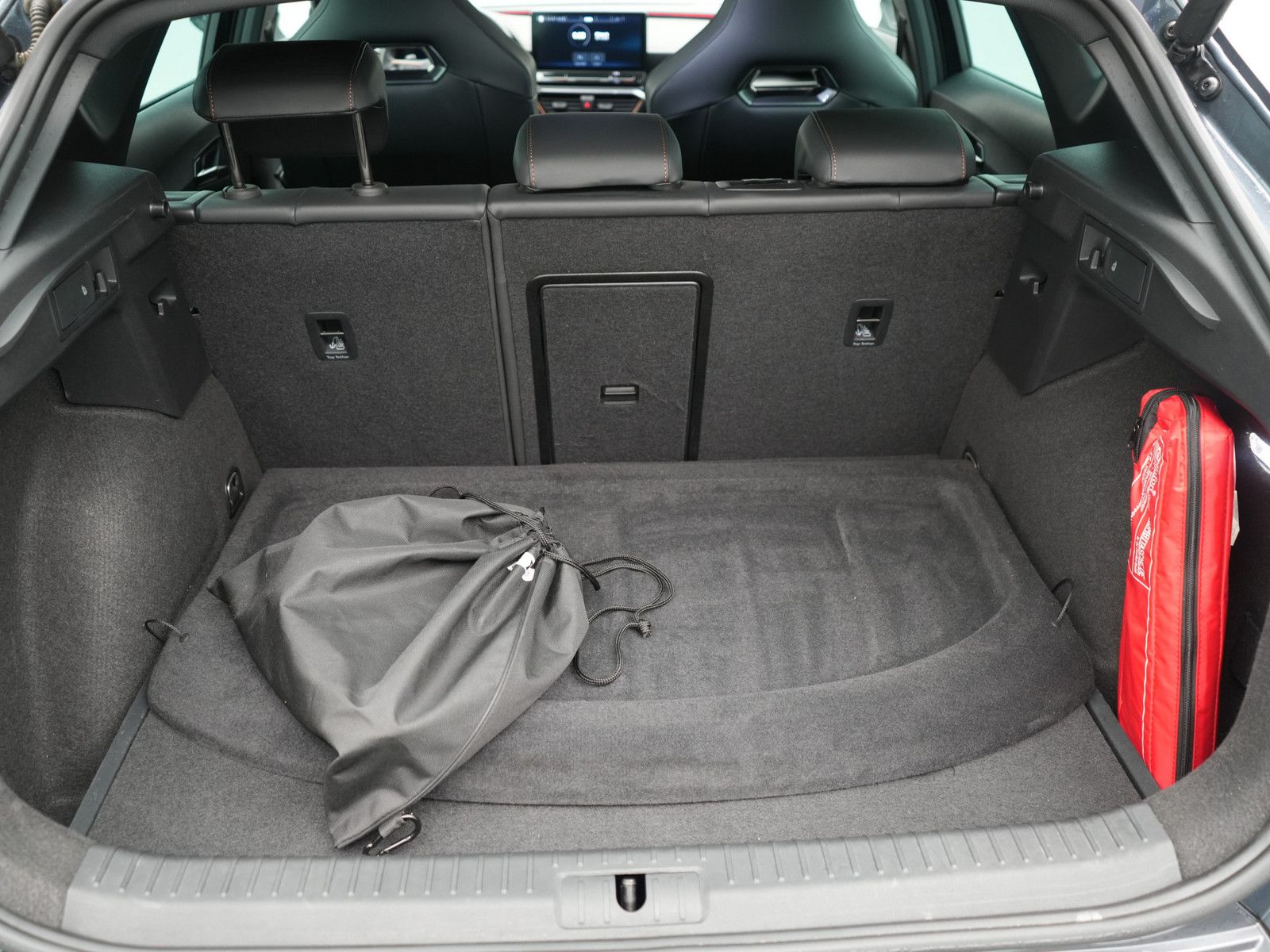 Cupra Formentor VZ e-Hybrid NAVI VIRT AHK ACC LEDER