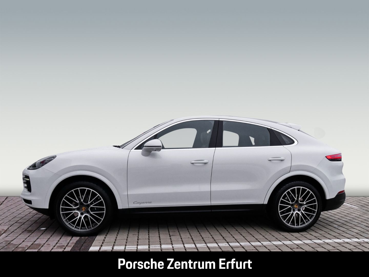 Porsche Cayenne Coupe/Surround View/Bug und Heckblende E
