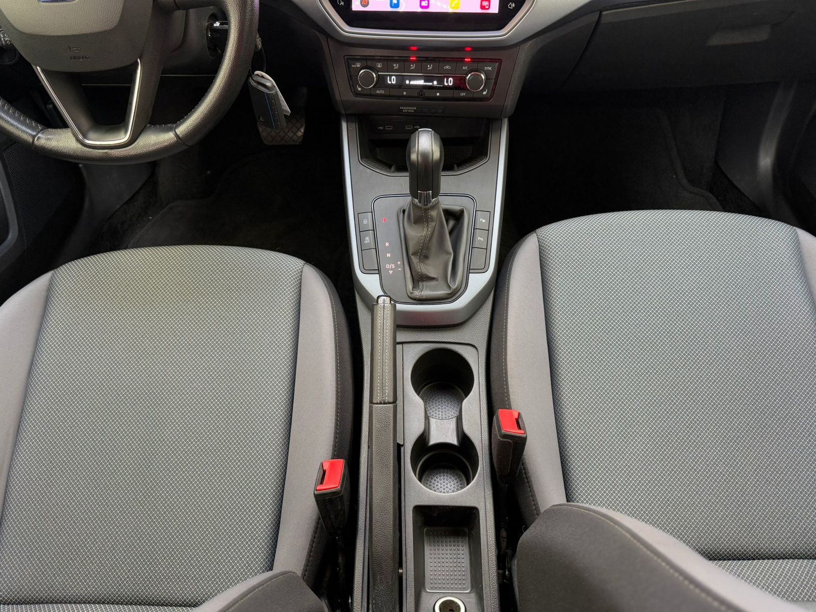 Seat Arona 1.0 TSI Style - Samsaru's Car Outlet
