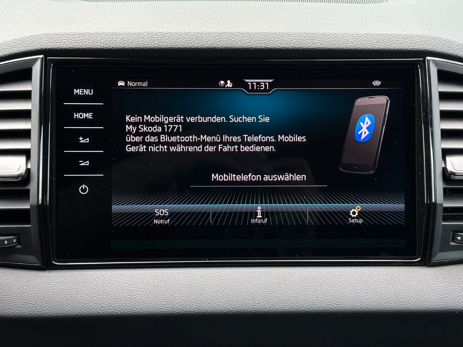 Skoda 150PS DSG Sportline NAVI ACC KAMERA eHK LM19"AHK
