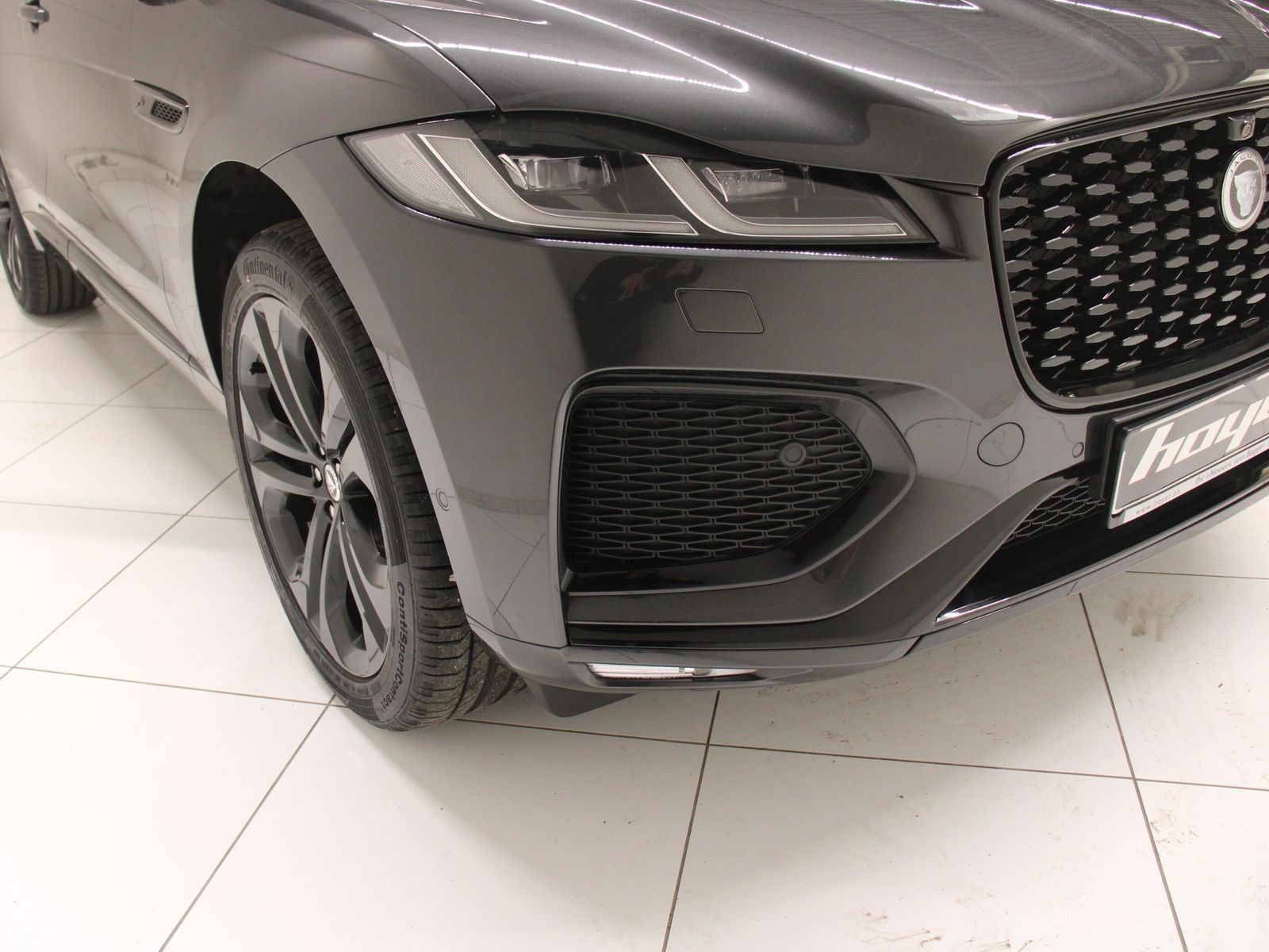 Jaguar F-Pace D300 R-Dynamic HSE AWD inkl. Winterkomple