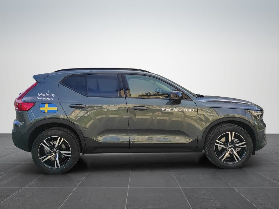 Volvo XC 40 Volvo XC40 Plus Dark B4 (P) AT7 FWD