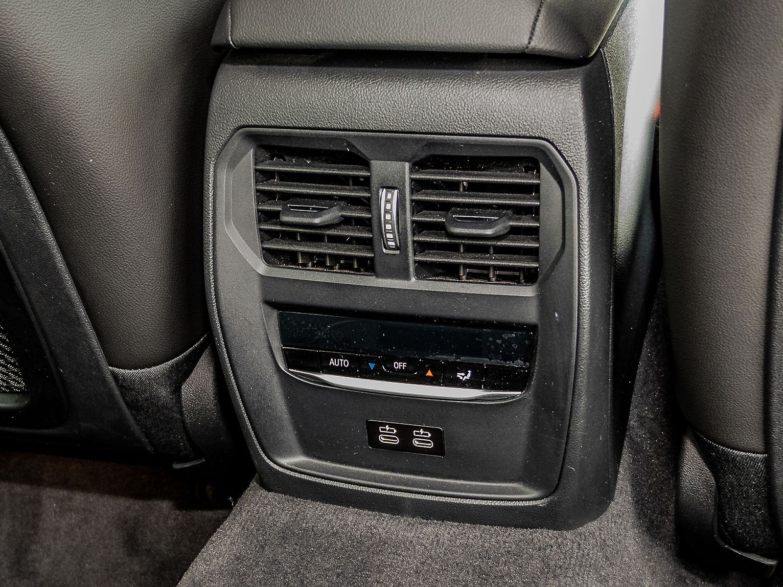 BMW 320eA Touring Sport Line - Samsaru's Car Outlet