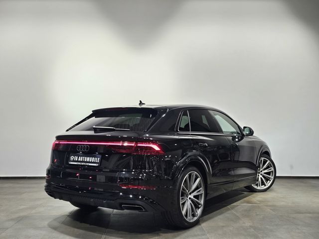 Audi Q8 55 TFSI Q. 2x S Line Black RS-Sitz B&O Hud 23