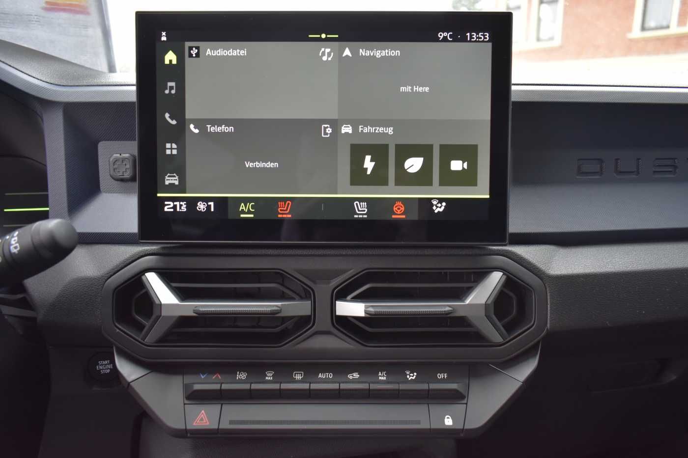 Dacia Duster 3 Journey Hybrid - Samsaru's Car Outlet