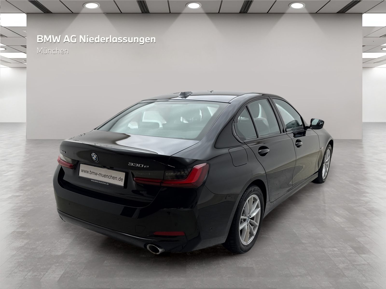 BMW 330e xDrive Limousine HiFi DAB LED Lenkradhz.