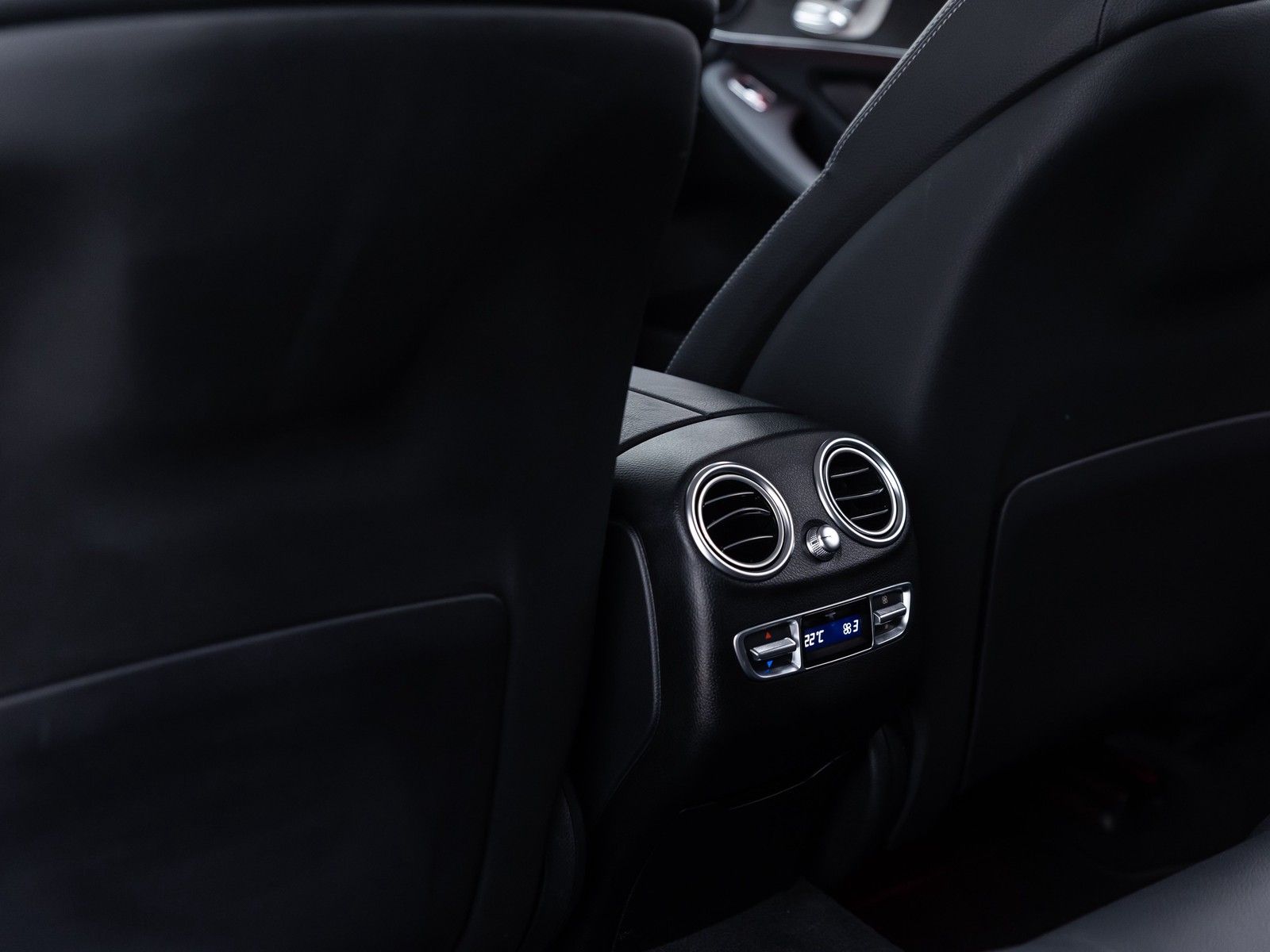 Mercedes-Benz GLC 300 e 4Matic /AMG-LINE/LED/HEAD-UP/360°KAM/