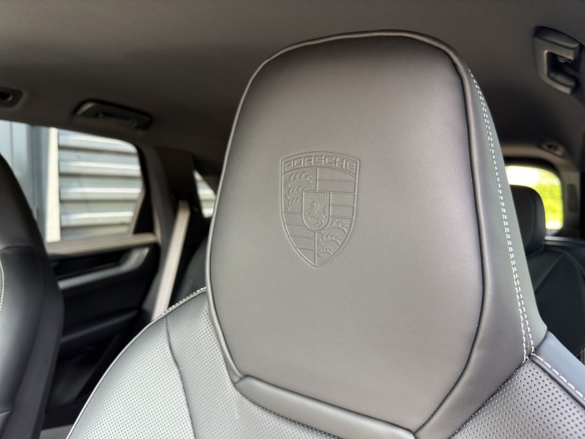 Porsche Cayenne S E-Hybrid | Hinterachslenkung | PDCC |