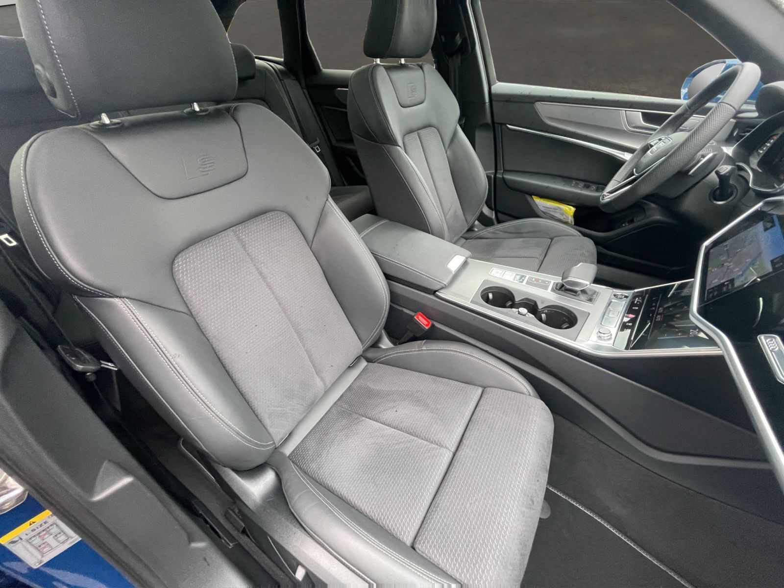 Audi A6 Avant 40 TDI S line Matrix Pano AHK Navi 360°