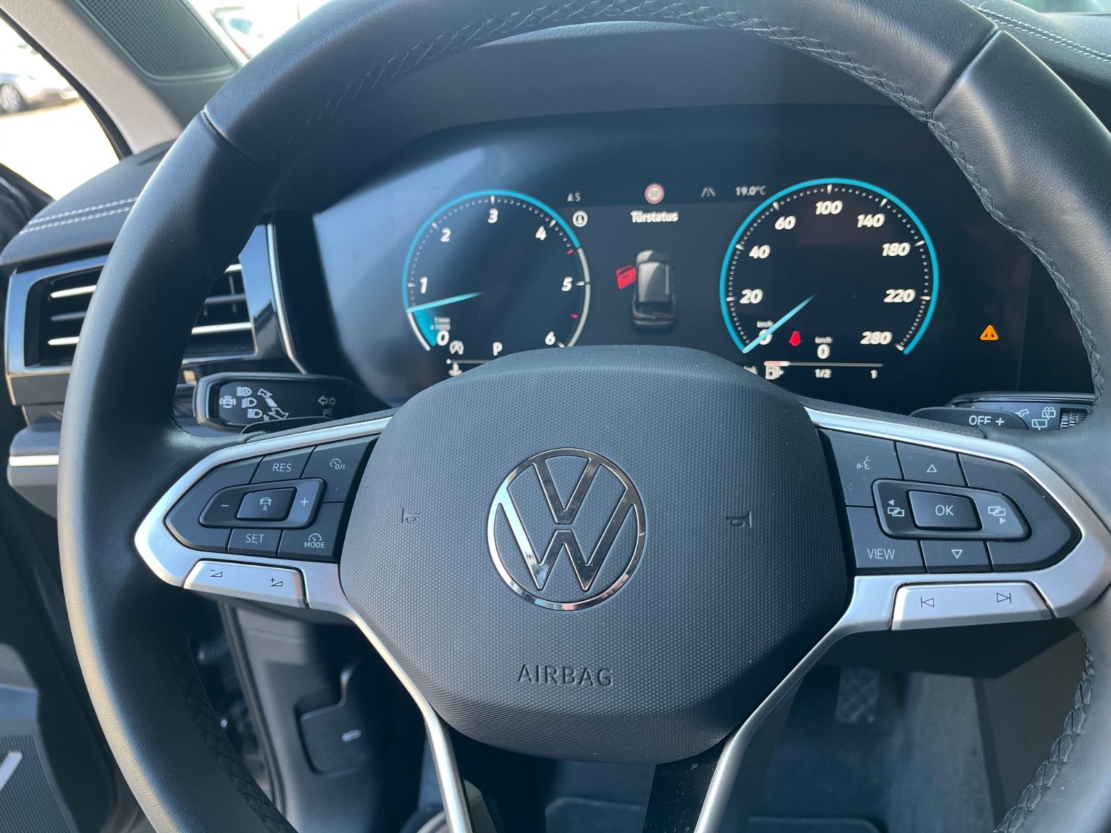 Volkswagen Touareg 3.0 TDI  4Motion Luftfahr Leder AHK LED