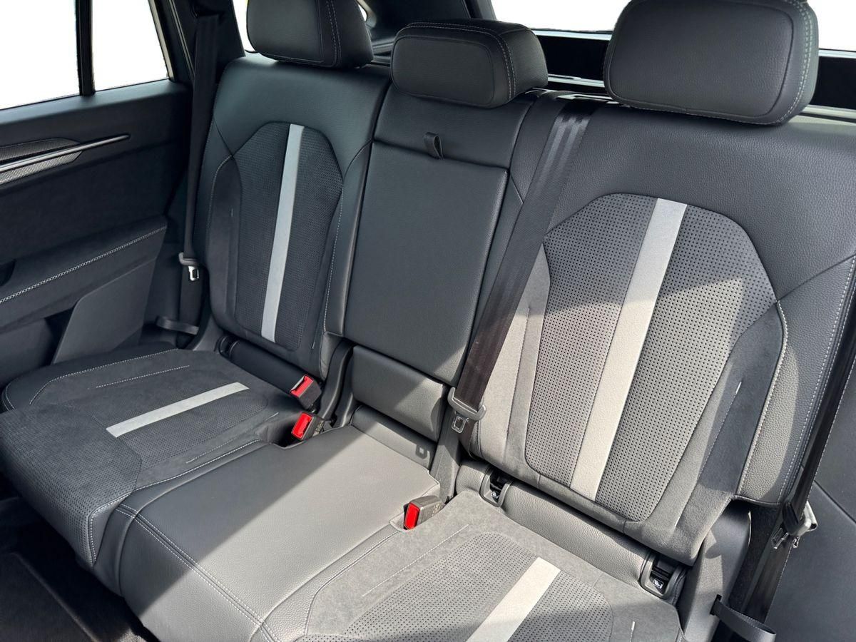 Skoda Kodiaq iV 1.5 TSI DSG SPORTLINE+AHK+NAVI+KAM+ACC