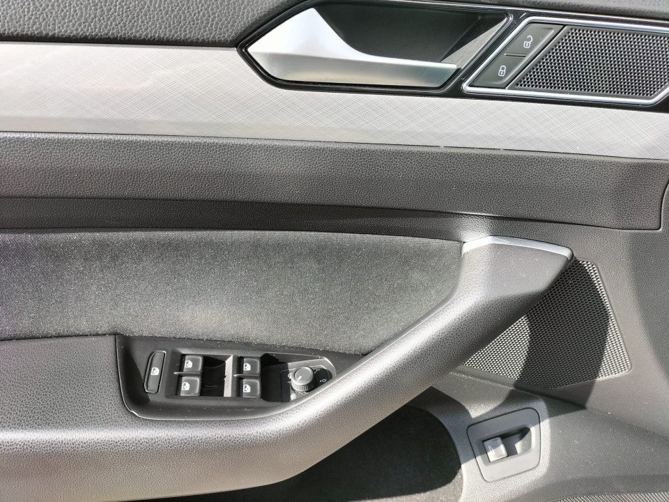 Volkswagen Passat 2.0 TDI 150CP