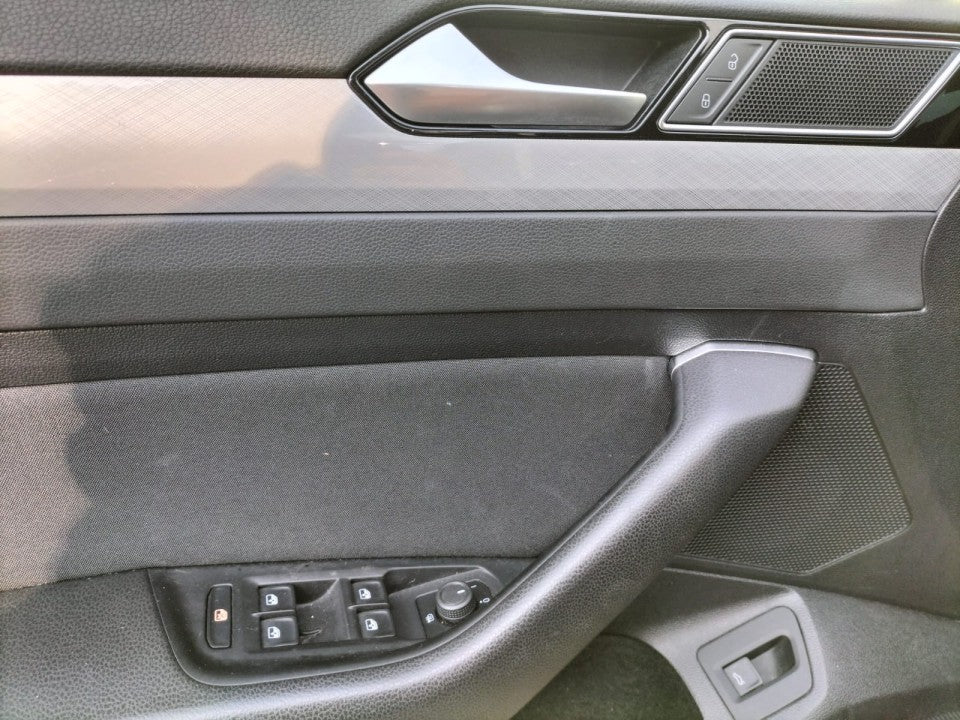 Volkswagen Passat Variant 2.0 TDI 110 CP