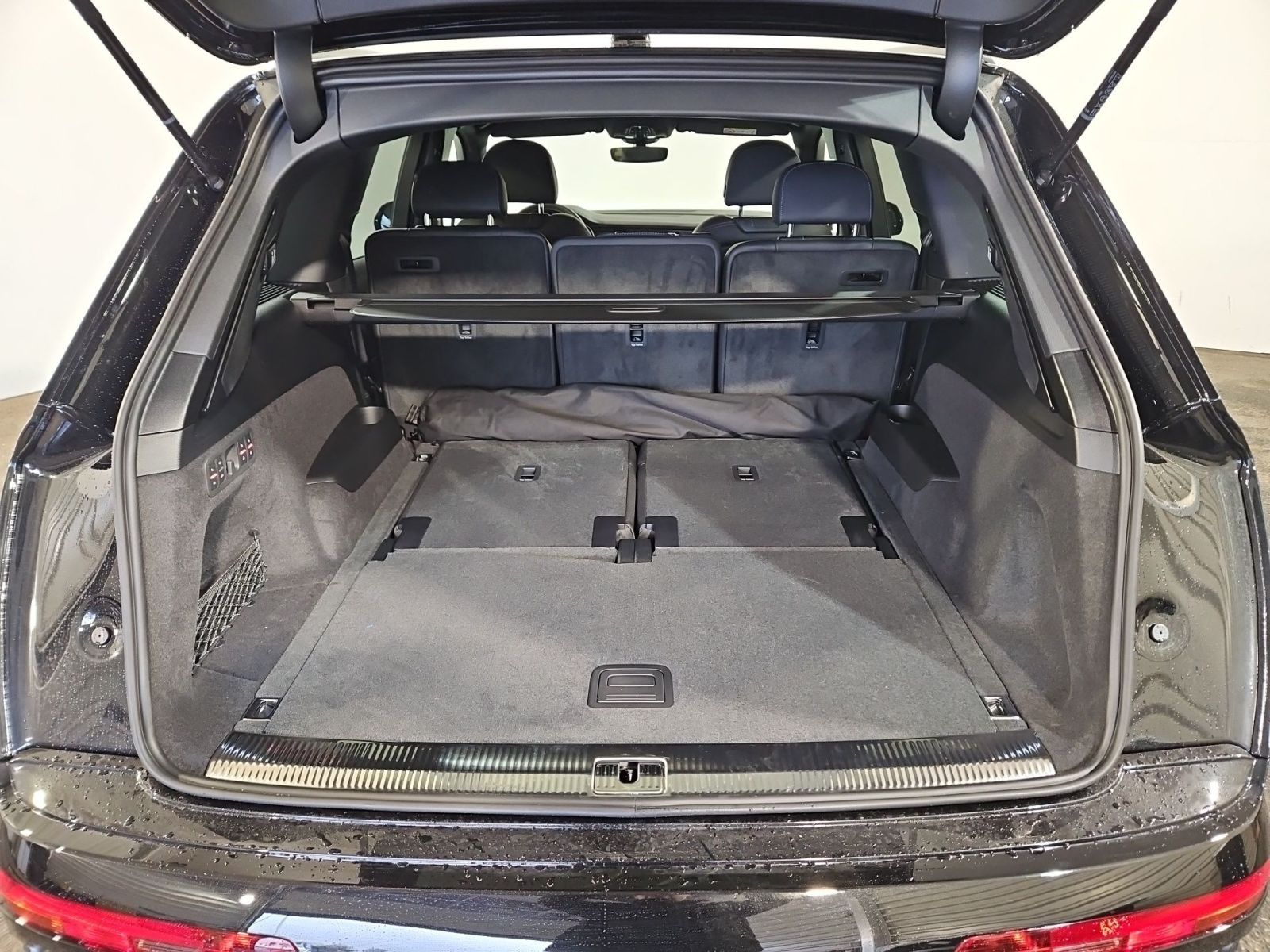 Audi Q7 SUV 50 TDI quattro S LINE+AHK+MATRIX+PANO+B&O