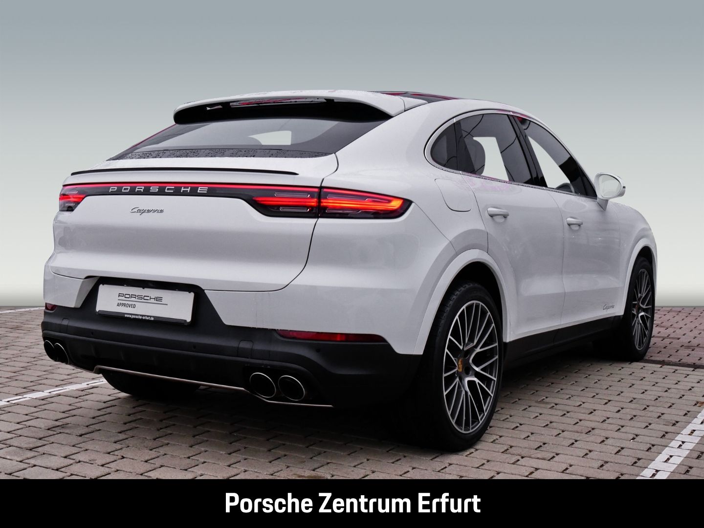 Porsche Cayenne Coupe/Surround View/Bug und Heckblende E