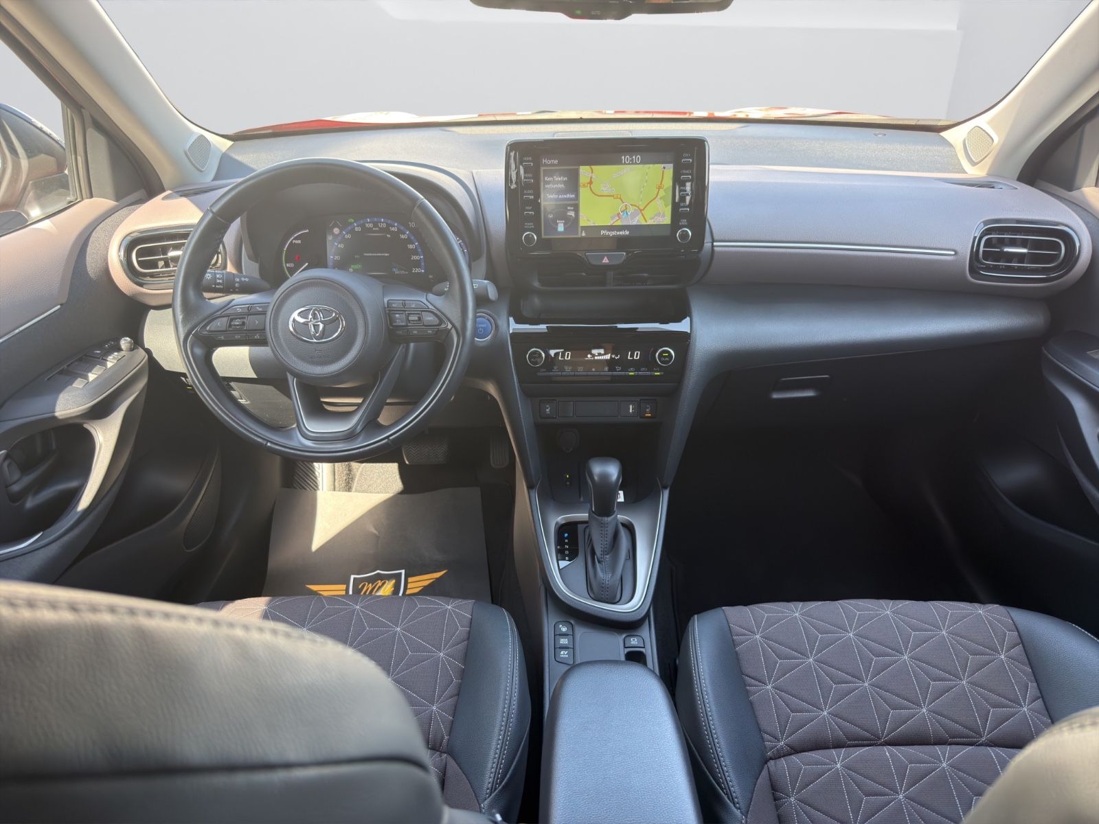 Toyota Yaris Cross Elegant *MATRIX*360°*CARPLAY*ACC*AHK