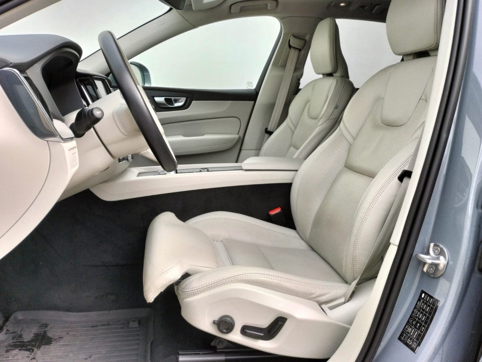 Volvo XC 60 Hybrid 310CP AWD