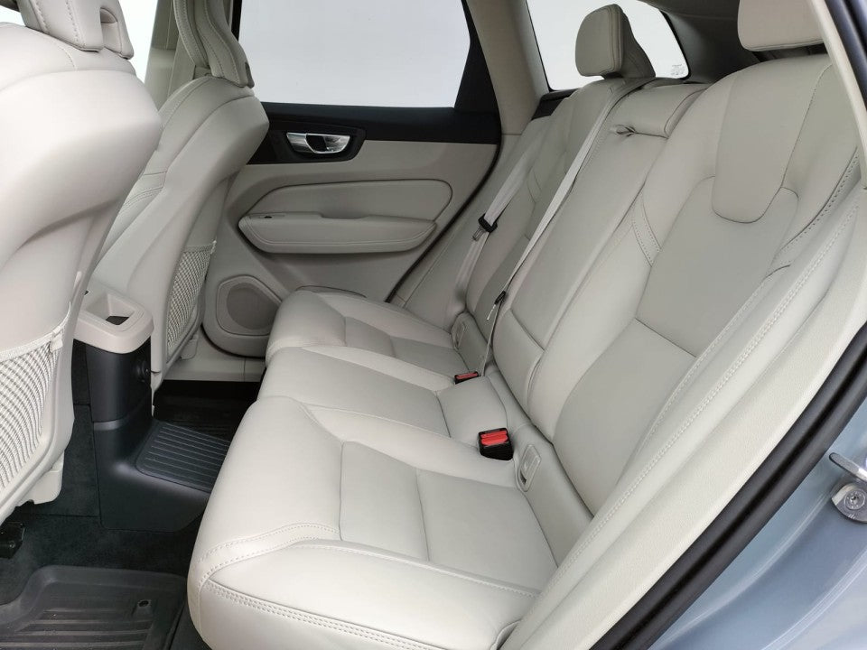 Volvo XC 60 Hybrid 310CP AWD