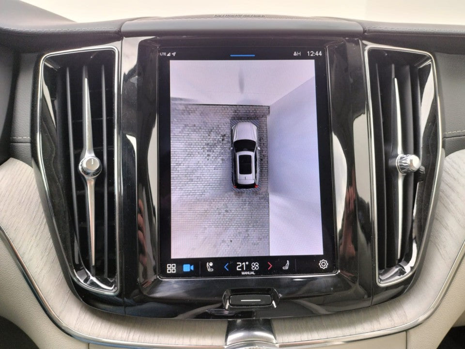 Volvo XC 60 Hybrid 310CP AWD