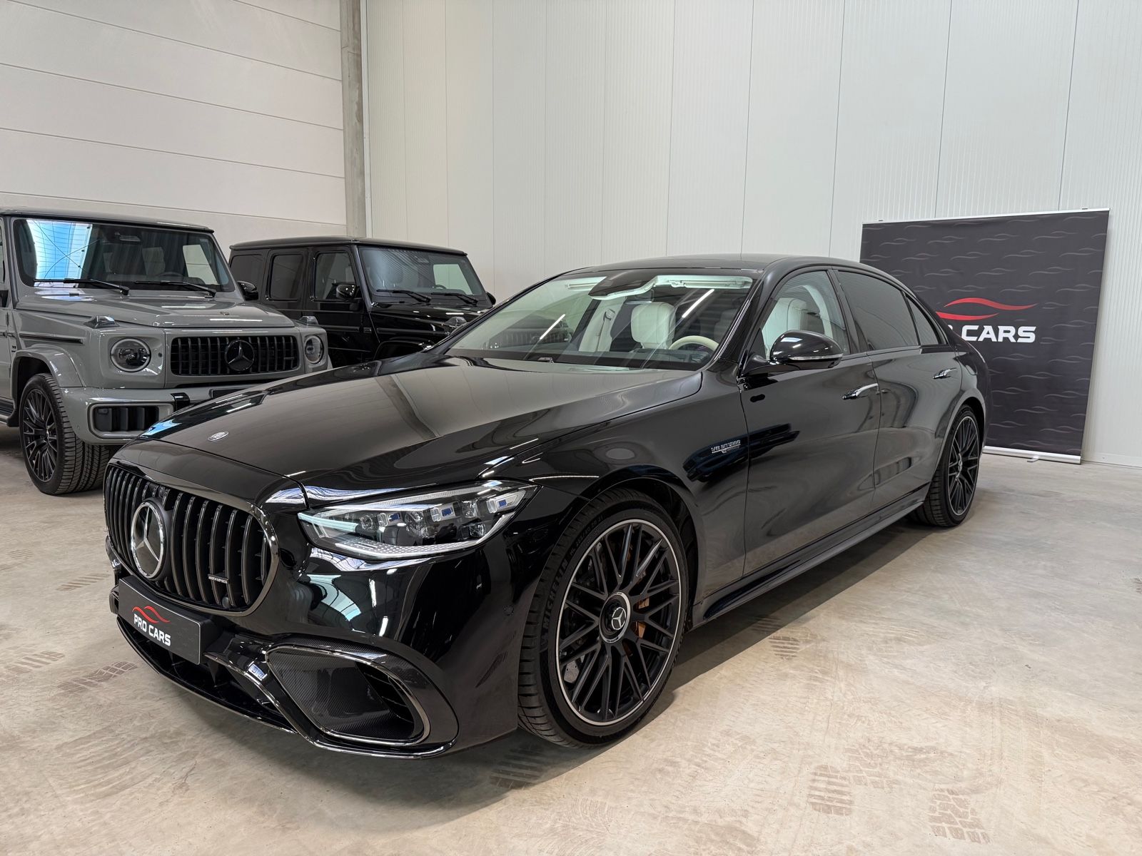 Mercedes-Benz S 63 AMG e 4Matic+ - Samsaru's Car Outlet