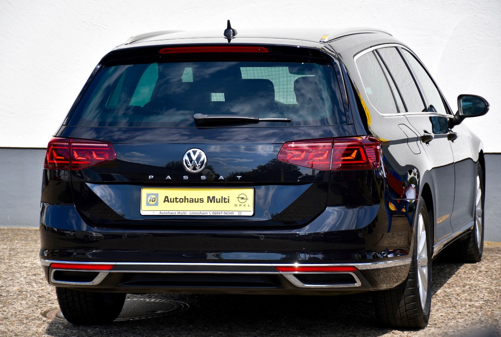 Volkswagen Passat Var Elegance - Samsaru's Car Outlet