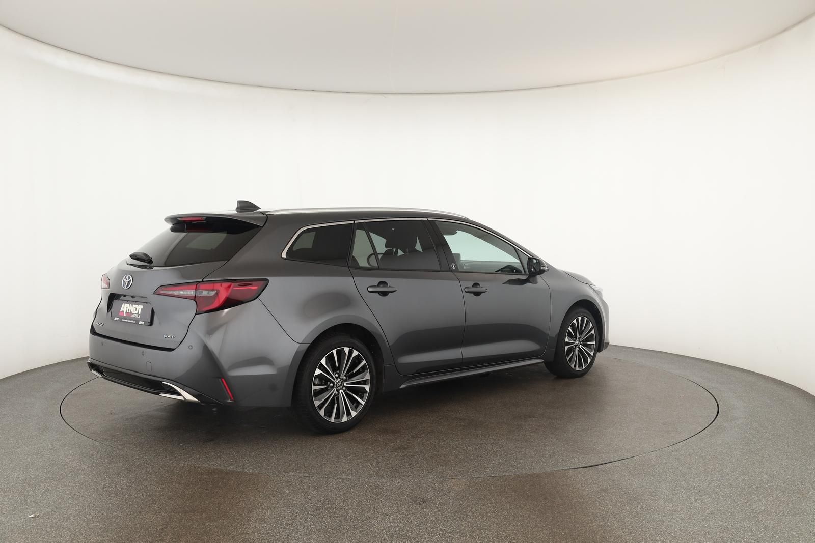Toyota Corolla Touring Sports 1.8 CVT Team D Navi Kam