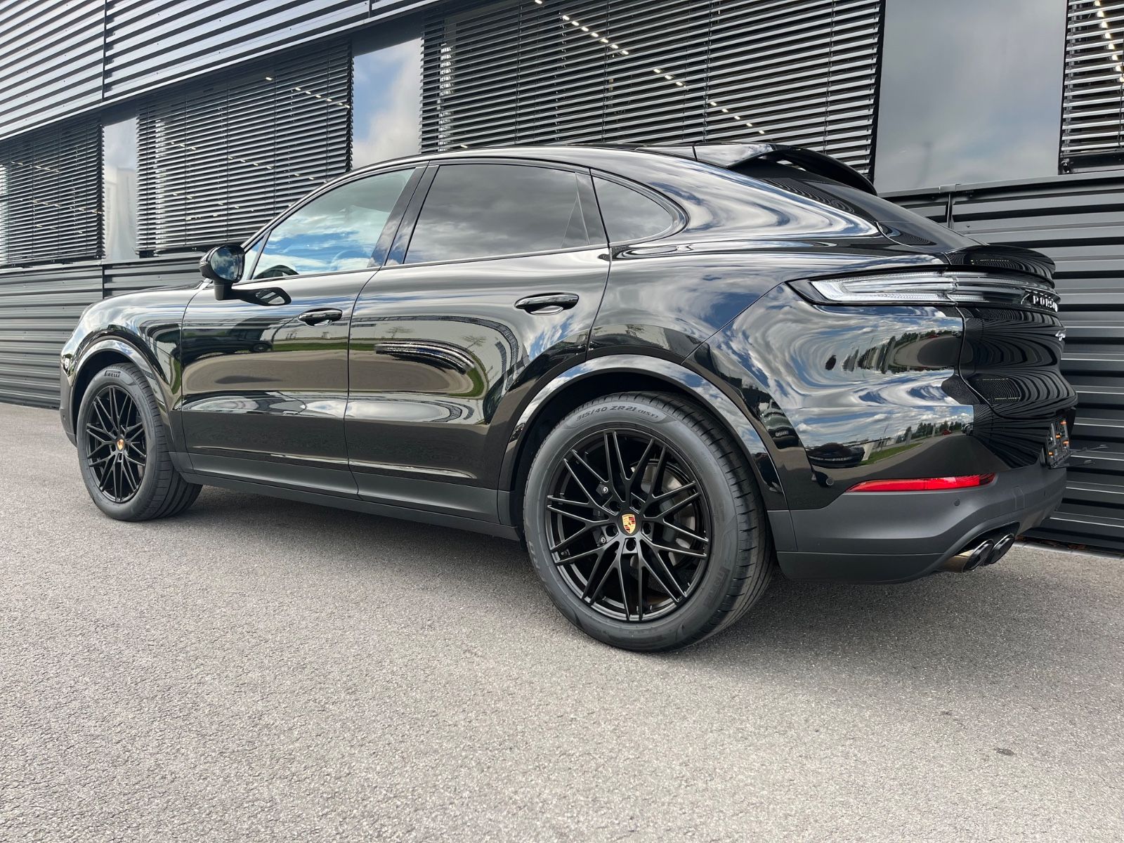 Porsche Cayenne Coupe-BOSE-LUFT-BOSE-ABGAS