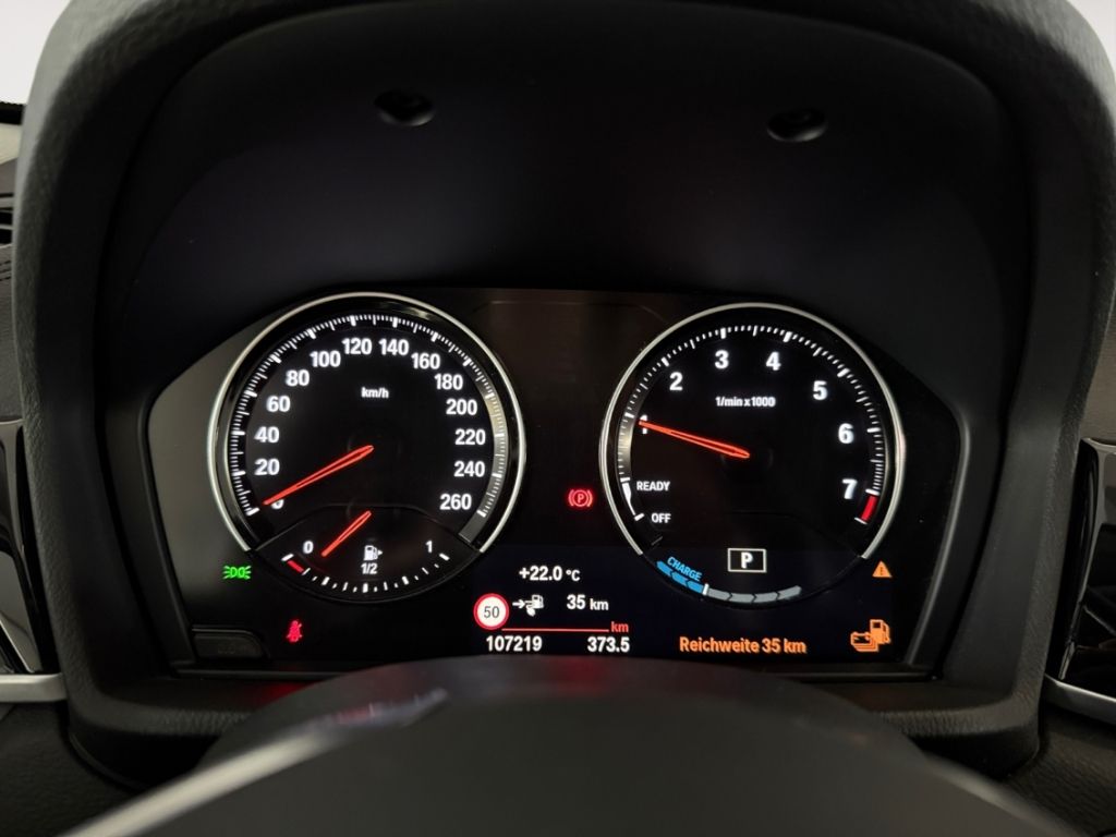 BMW X1 Sport Line - Samsaru's Car Outlet