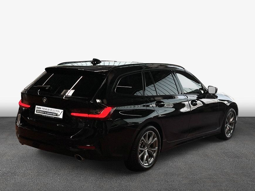 BMW 330i Touring xDrive Sport Line - Samsaru's Car Outlet